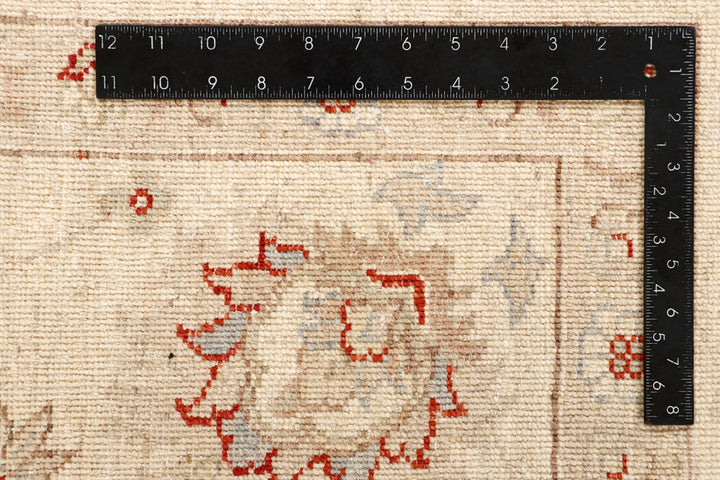 Blanched Almond Ziegler 8' 3 x 11' 3 - No. 64692 - ALRUG Rug Store