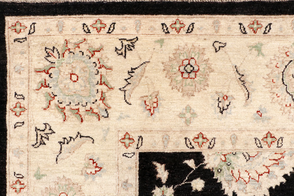 Black Ziegler 8' x 8' 4 - No. 64693 - ALRUG Rug Store