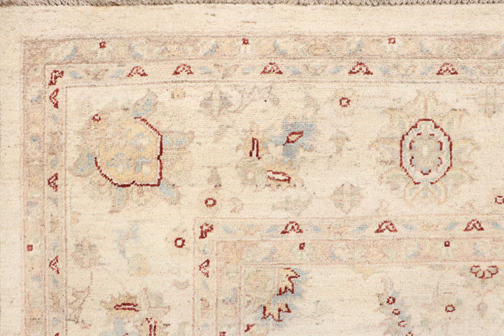 Blanched Almond Ziegler 8' x 9' 11 - No. 64698 - ALRUG Rug Store