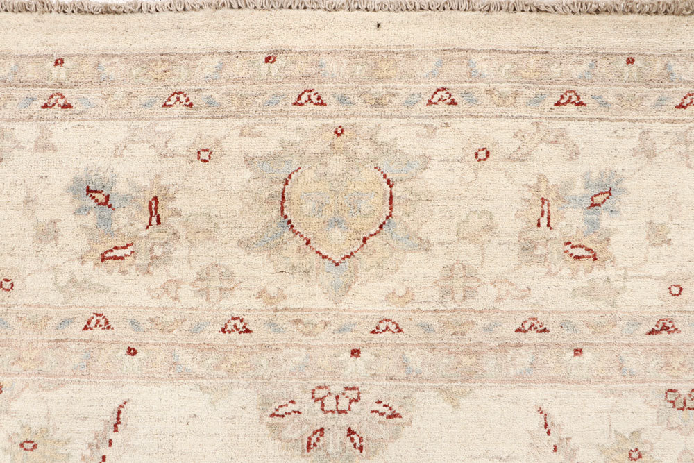 Blanched Almond Ziegler 8' x 9' 11 - No. 64698 - ALRUG Rug Store