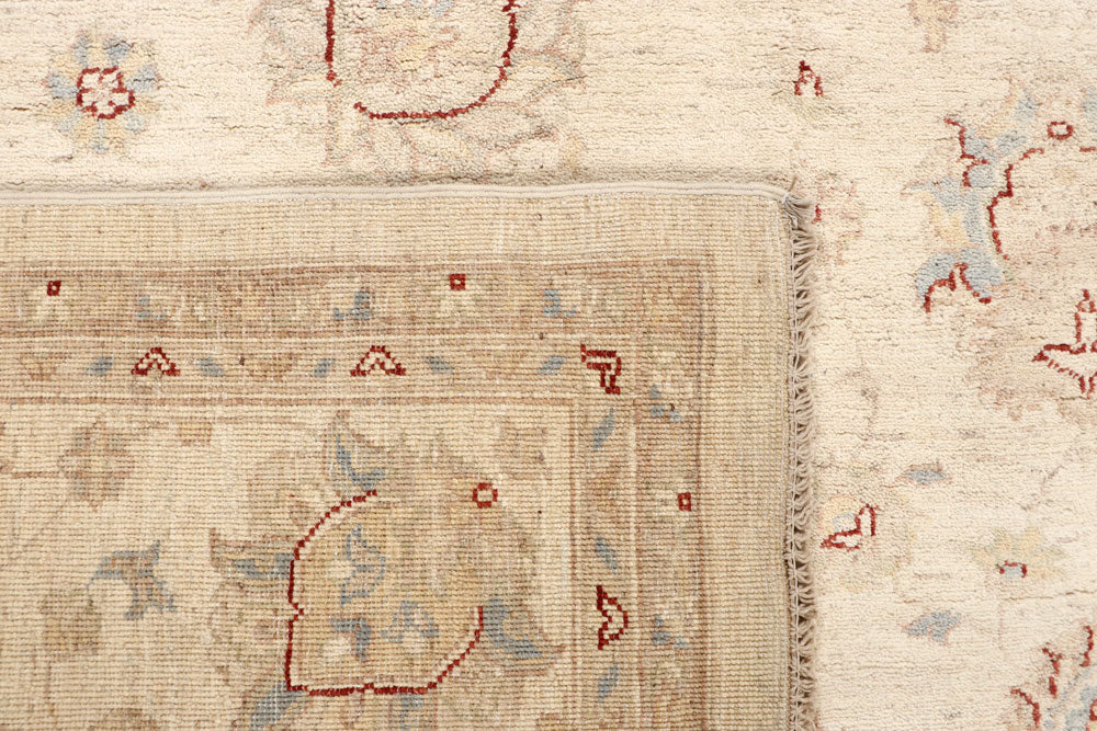 Blanched Almond Ziegler 8' x 9' 11 - No. 64698 - ALRUG Rug Store