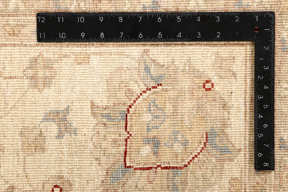 Blanched Almond Ziegler 8' x 9' 11 - No. 64698 - ALRUG Rug Store