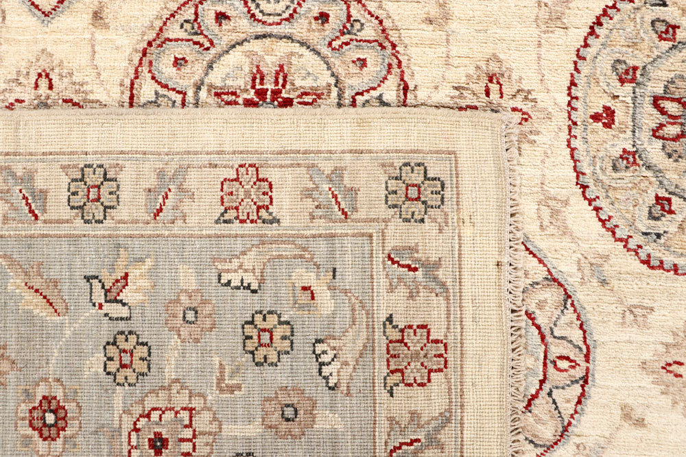 Blanched Almond Ziegler 7' 11 x 9' 9 - No. 64701 - ALRUG Rug Store