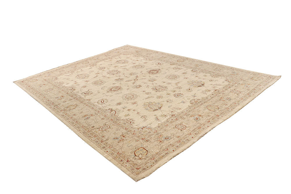 Blanched Almond Ziegler 7' 10 x 10' 4 - No. 64704 - ALRUG Rug Store