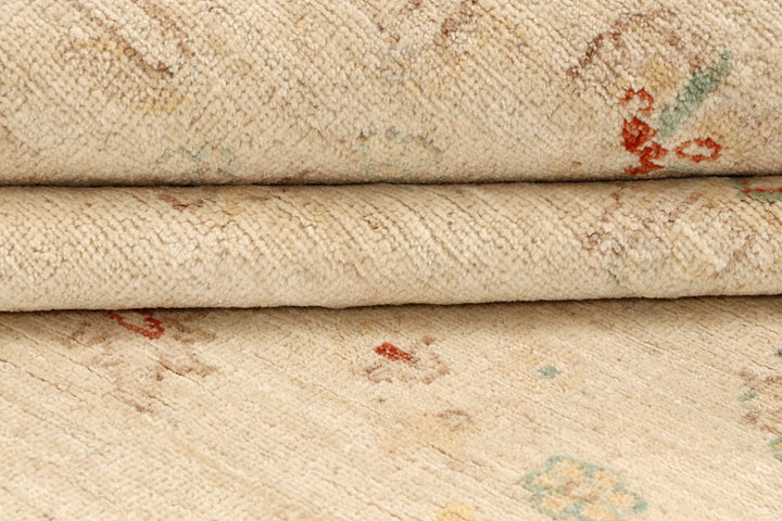 Blanched Almond Ziegler 7' 11 x 9' 11 - No. 64708 - ALRUG Rug Store