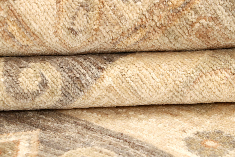 Blanched Almond Oushak 8' x 10' 4 - No. 64712 - ALRUG Rug Store