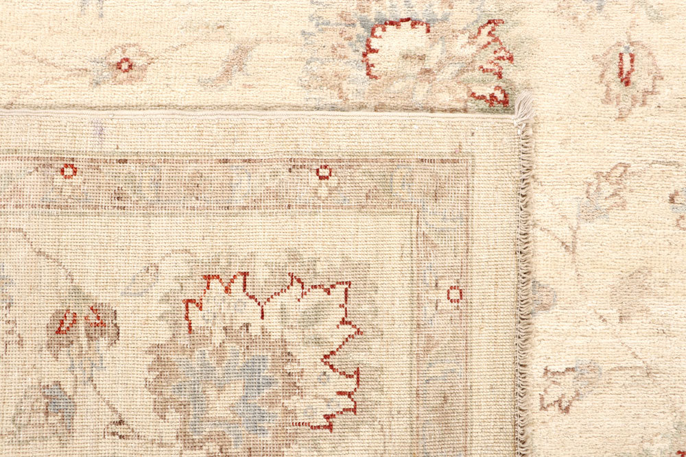 Blanched Almond Ziegler 8' 1 x 9' 8 - No. 64720 - ALRUG Rug Store