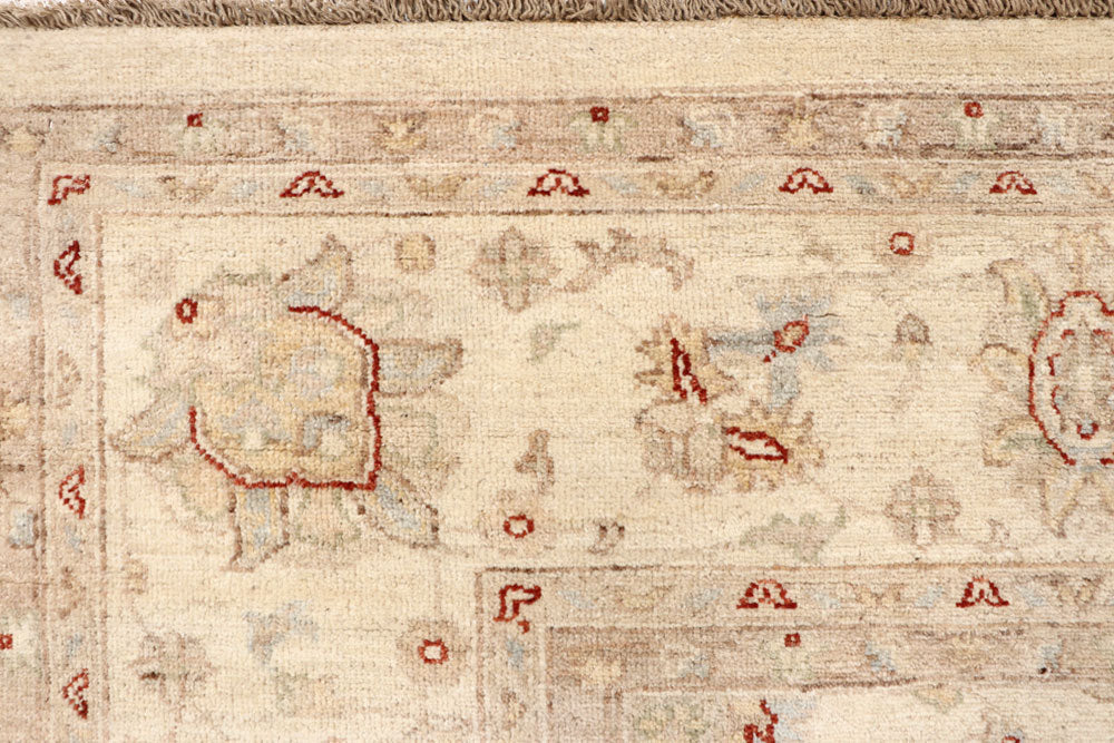 Blanched Almond Ziegler 7' 10 x 9' 7 - No. 64722 - ALRUG Rug Store