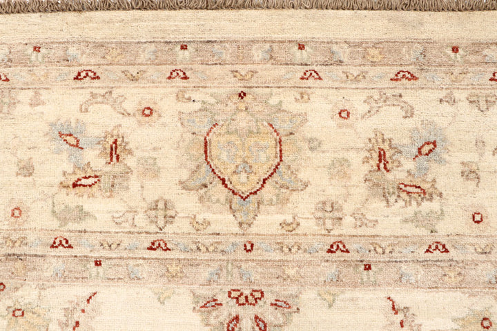 Blanched Almond Ziegler 7' 10 x 9' 7 - No. 64722 - ALRUG Rug Store