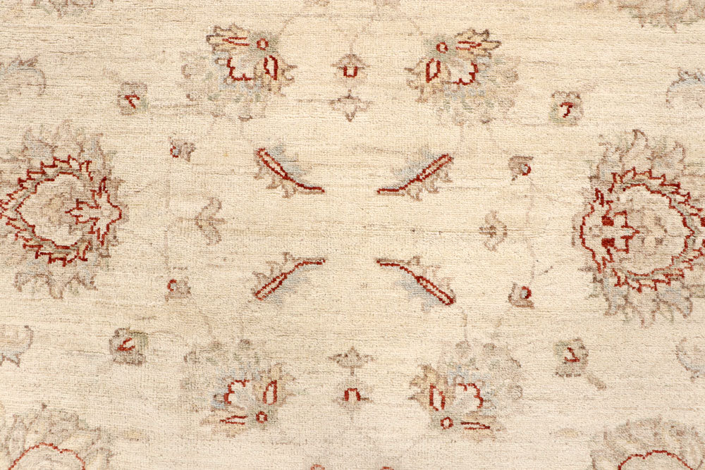Blanched Almond Ziegler 7' 10 x 9' 7 - No. 64722 - ALRUG Rug Store
