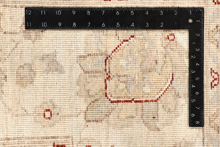 Blanched Almond Ziegler 7' 10 x 9' 7 - No. 64722 - ALRUG Rug Store