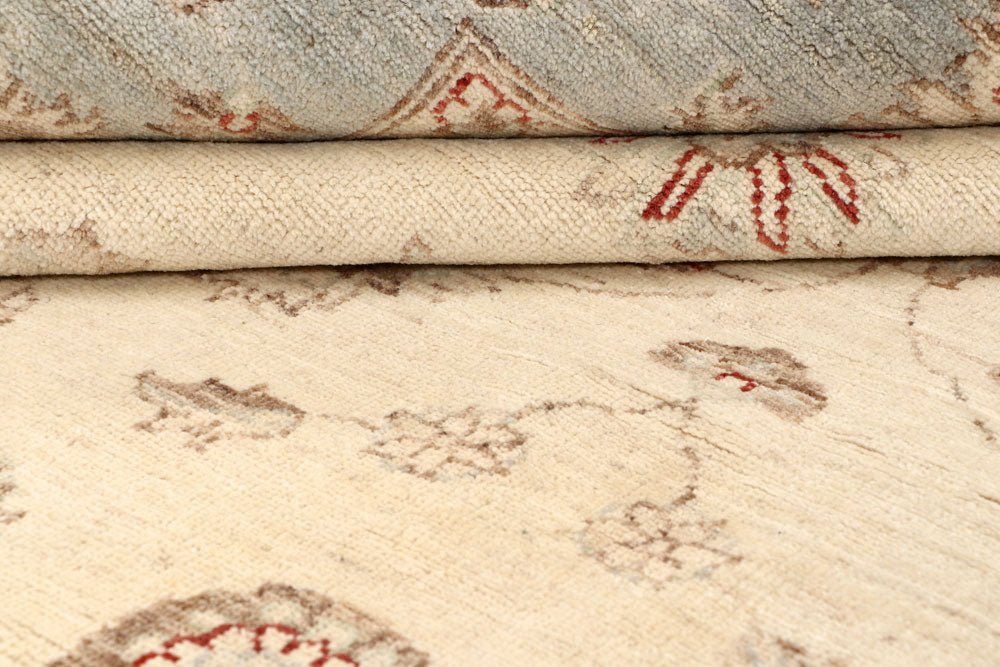 Blanched Almond Ziegler 8' 4 x 9' 9 - No. 64730 - ALRUG Rug Store