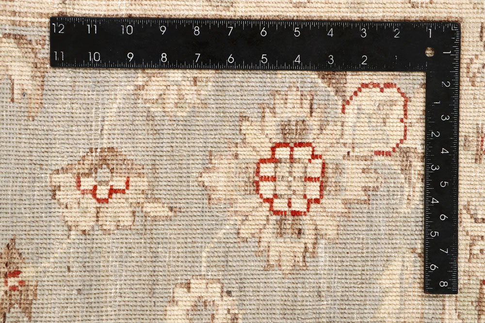 Blanched Almond Ziegler 8' 4 x 9' 9 - No. 64730 - ALRUG Rug Store