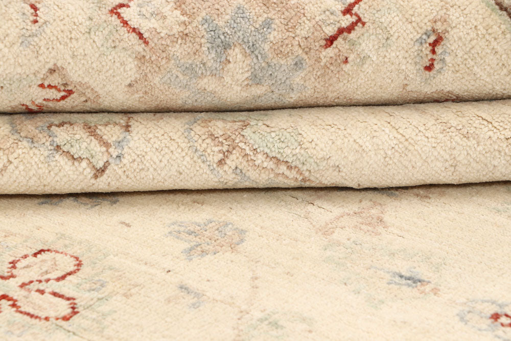 Blanched Almond Ziegler 8' 1 x 9' 8 - No. 64732 - ALRUG Rug Store