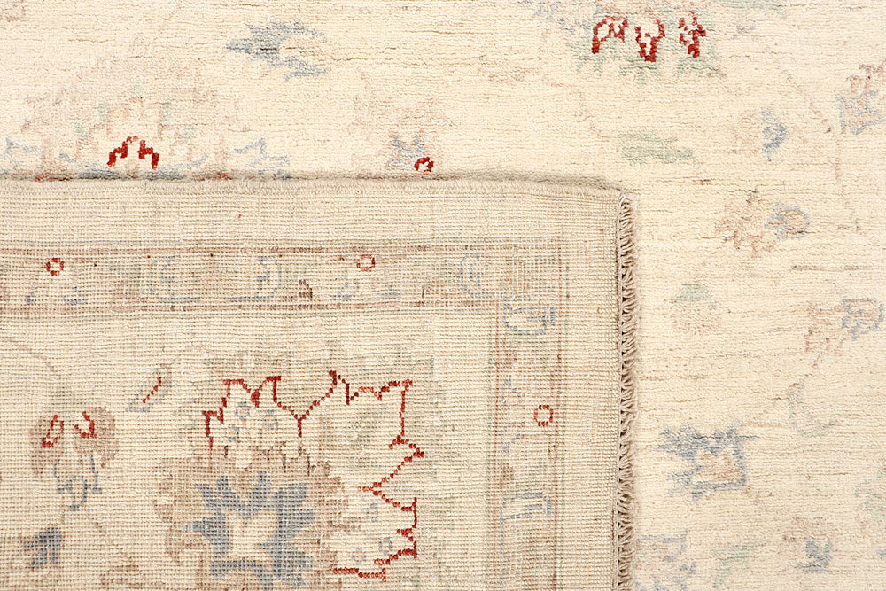 Blanched Almond Ziegler 8' 1 x 9' 8 - No. 64732 - ALRUG Rug Store