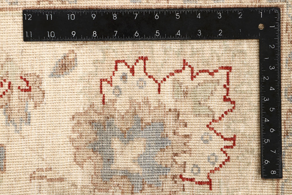 Blanched Almond Ziegler 8' 1 x 9' 7 - No. 64734 - ALRUG Rug Store