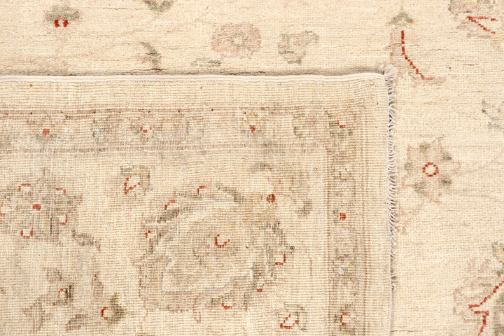 Blanched Almond Ziegler 8' x 9' 9 - No. 64739 - ALRUG Rug Store