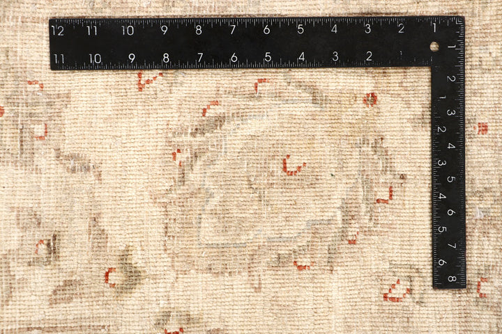 Blanched Almond Ziegler 8' x 9' 9 - No. 64739 - ALRUG Rug Store