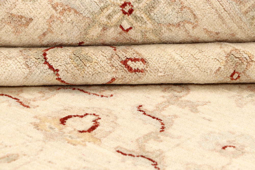 Blanched Almond Ziegler 7' 11 x 9' 11 - No. 64742 - ALRUG Rug Store