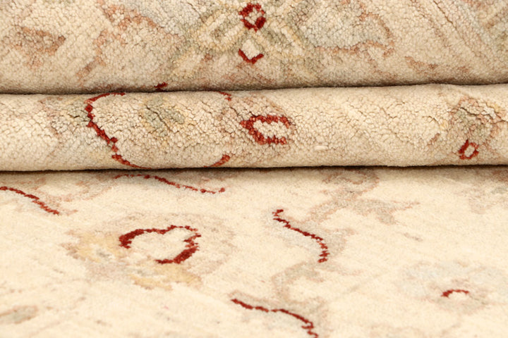 Blanched Almond Ziegler 7' 11 x 9' 11 - No. 64742 - ALRUG Rug Store