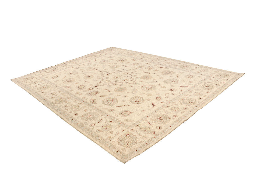 Blanched Almond Ziegler 7' 11 x 9' 11 - No. 64742 - ALRUG Rug Store
