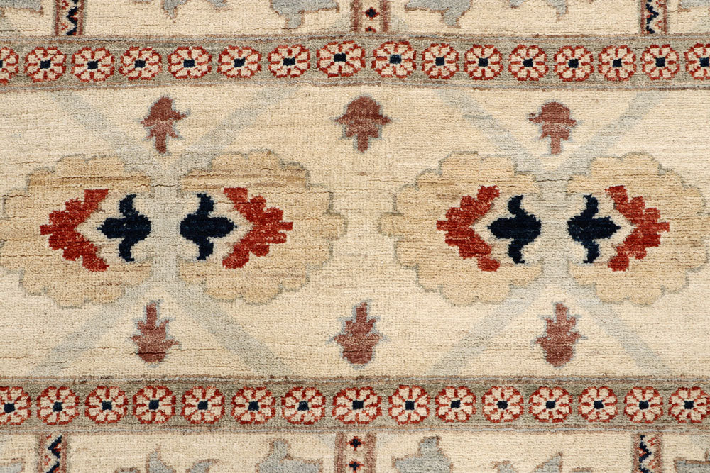 Blanched Almond Ziegler 7' 10 x 9' 7 - No. 64745 - ALRUG Rug Store