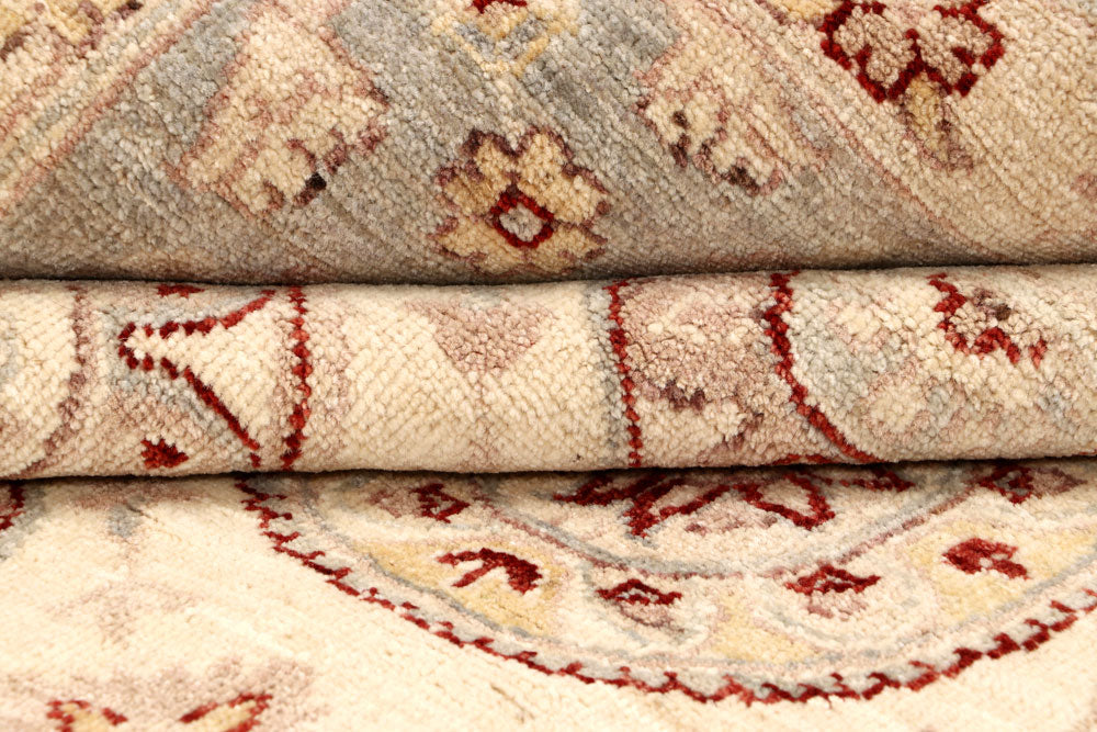 Blanched Almond Ziegler 8' 2 x 9' 9 - No. 64751 - ALRUG Rug Store