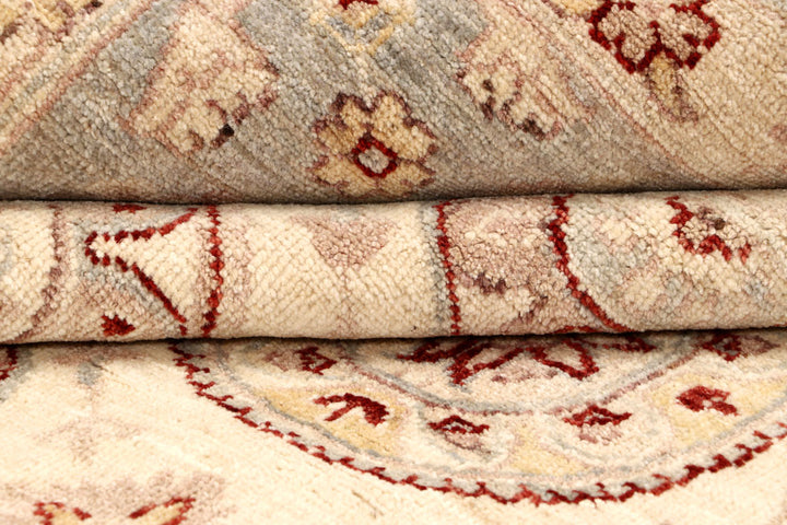 Blanched Almond Ziegler 8' 2 x 9' 9 - No. 64751 - ALRUG Rug Store