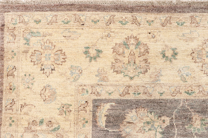 Silver Ziegler 7' 11 x 9' 6 - No. 64801 - ALRUG Rug Store