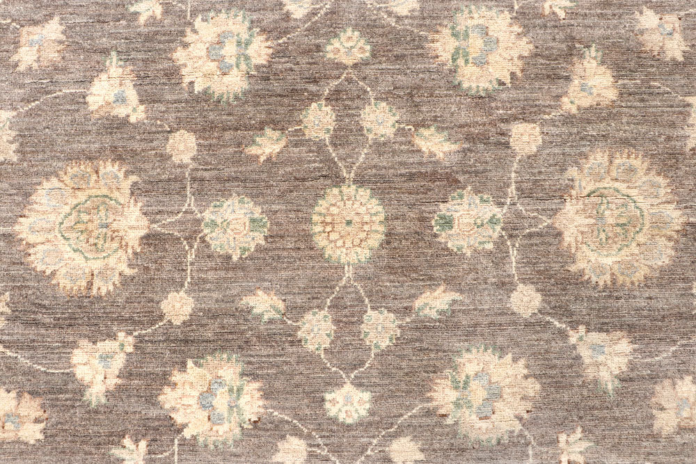 Silver Ziegler 7' 11 x 9' 6 - No. 64801 - ALRUG Rug Store