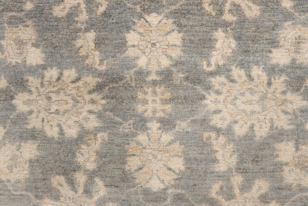 Dark Grey Ziegler 8' 8 x 11' 9 - No. 64895 - ALRUG Rug Store