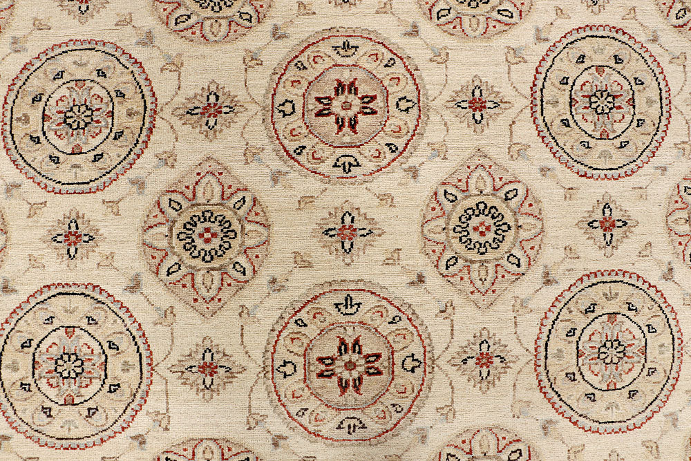 Blanched Almond Ziegler 8' 10 x 11' 9 - No. 64896 - ALRUG Rug Store