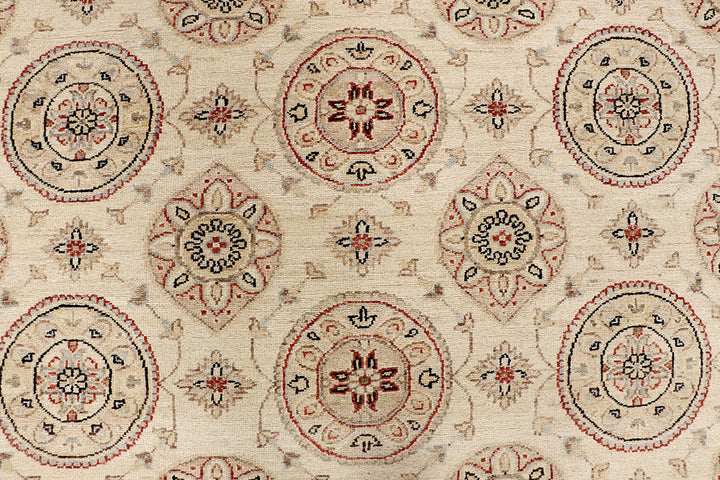 Blanched Almond Ziegler 8' 10 x 11' 9 - No. 64896 - ALRUG Rug Store