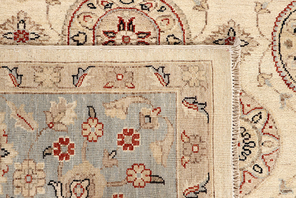 Blanched Almond Ziegler 8' 10 x 11' 9 - No. 64896 - ALRUG Rug Store