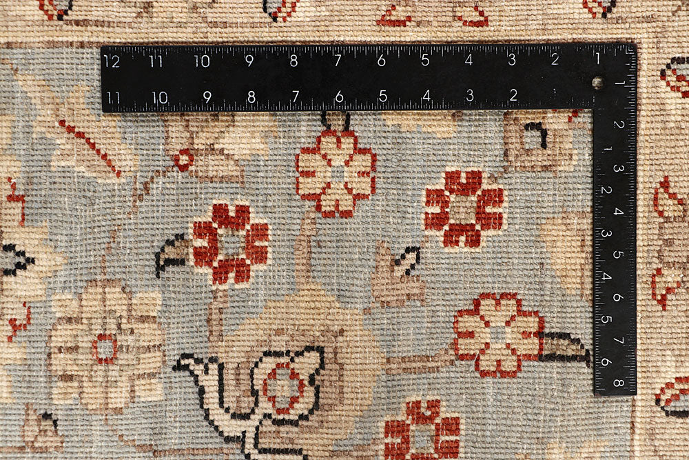 Blanched Almond Ziegler 8' 10 x 11' 9 - No. 64896 - ALRUG Rug Store