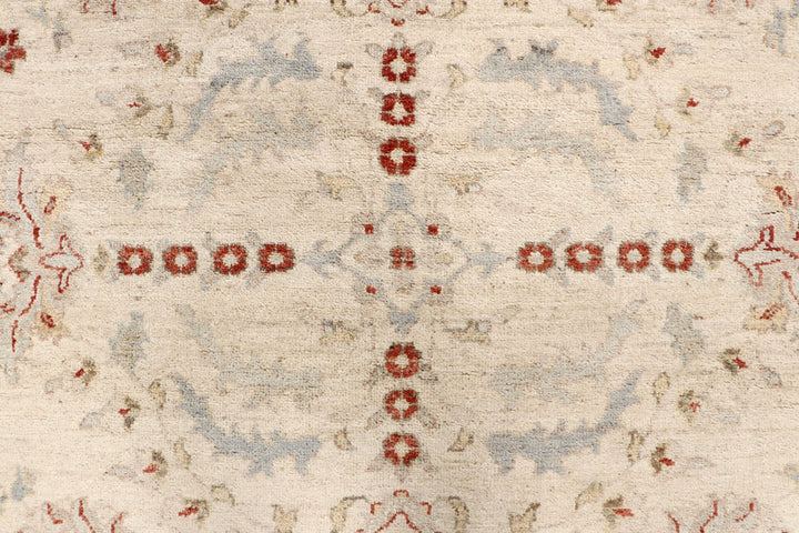 Blanched Almond Ziegler 8' 11 x 11' 11 - No. 64913 - ALRUG Rug Store