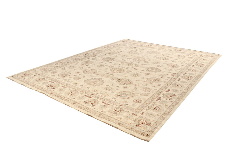 Blanched Almond Ziegler 8' 11 x 11' 8 - No. 64923 - ALRUG Rug Store