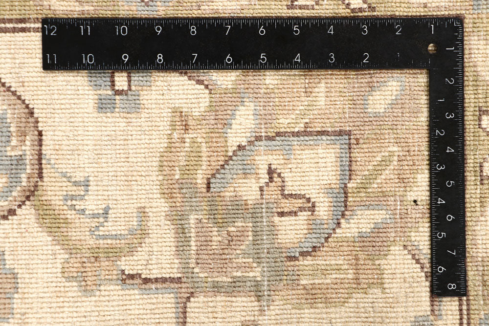 Blanched Almond Ziegler 8' 10 x 11' 9 - No. 64924 - ALRUG Rug Store
