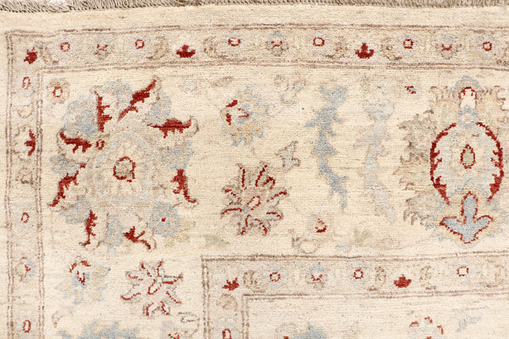 Blanched Almond Ziegler 8' 10 x 11' 10 - No. 64925 - ALRUG Rug Store