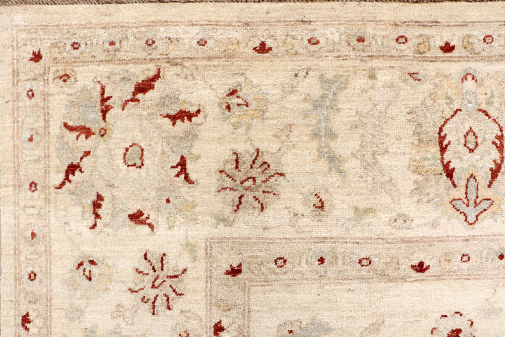 Blanched Almond Ziegler 8' 11 x 11' 8 - No. 64926 - ALRUG Rug Store