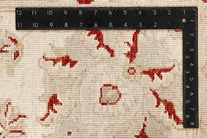 Blanched Almond Ziegler 8' 11 x 11' 8 - No. 64926 - ALRUG Rug Store