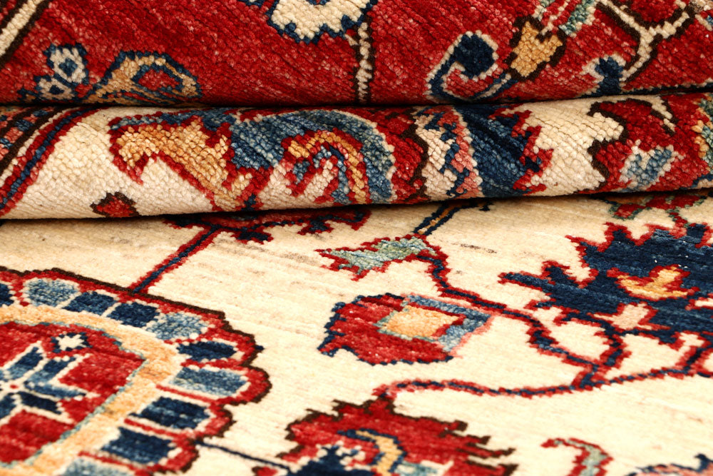 Cornsilk Kazak 5' 9 x 8' 9 - No. 65016 - ALRUG Rug Store