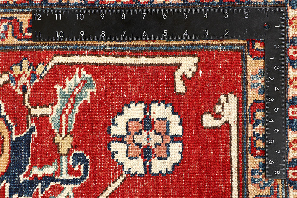 Cornsilk Kazak 6' x 8' 8 - No. 65019 - ALRUG Rug Store