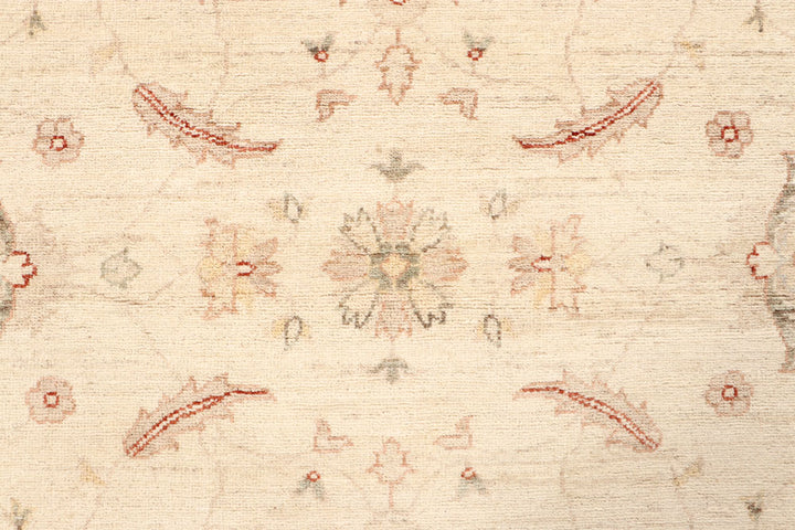 Blanched Almond Ziegler 8' 10 x 11' 9 - No. 65051 - ALRUG Rug Store