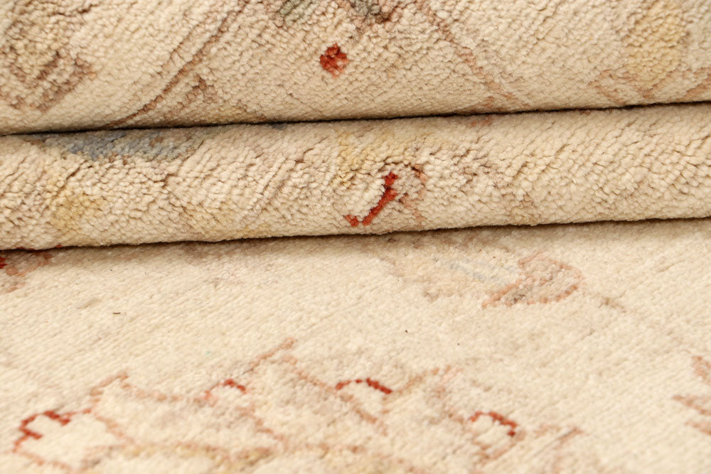 Blanched Almond Ziegler 8' 10 x 11' 9 - No. 65051 - ALRUG Rug Store