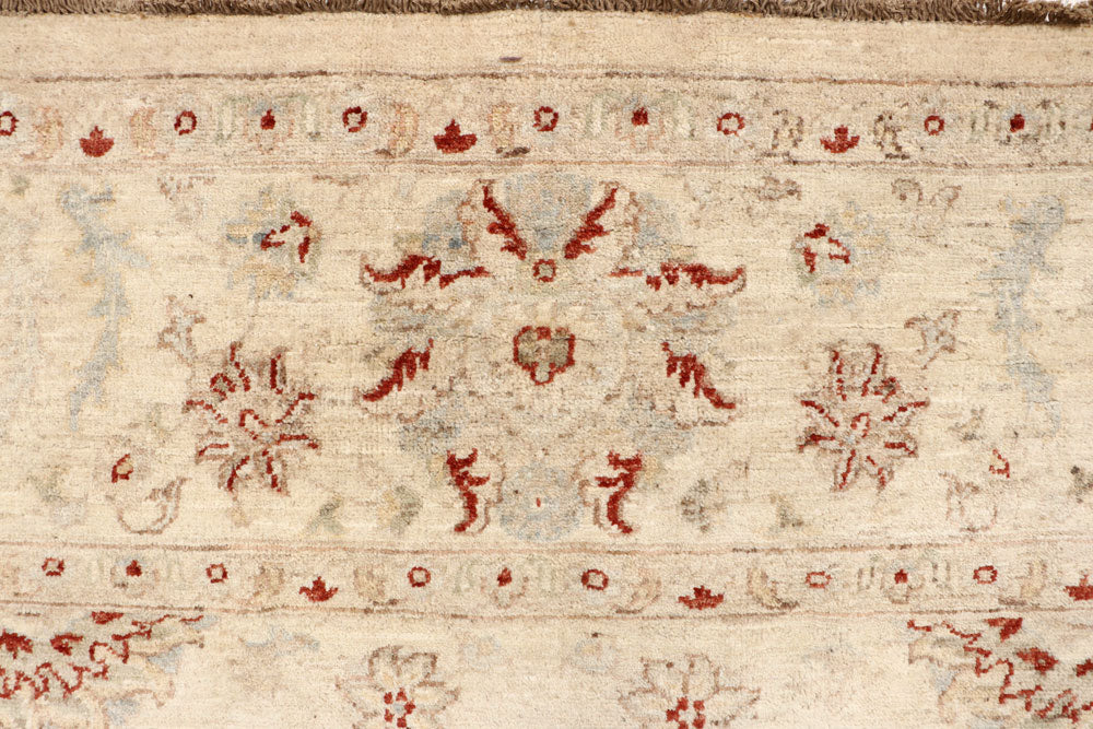 Blanched Almond Ziegler 8' 9 x 11' 8 - No. 65063 - ALRUG Rug Store