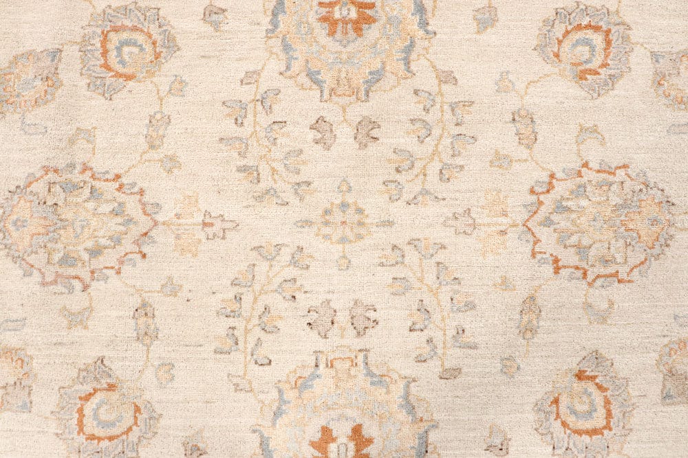 Antique White Ziegler 10' x 13' 1 - No. 65066 - ALRUG Rug Store