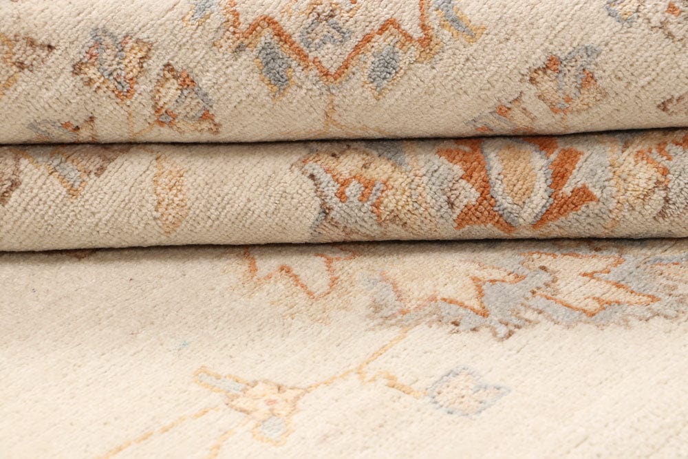 Antique White Ziegler 10' x 13' 1 - No. 65066 - ALRUG Rug Store