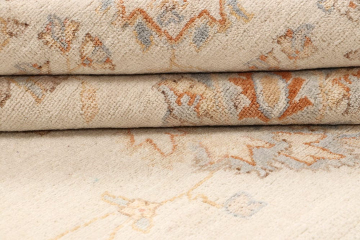 Antique White Ziegler 10' x 13' 1 - No. 65066 - ALRUG Rug Store