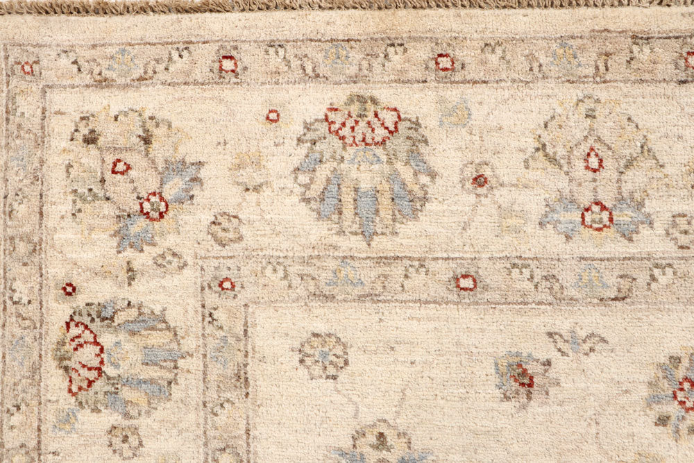 Blanched Almond Ziegler 5' 6 x 8' 1 - No. 65068 - ALRUG Rug Store